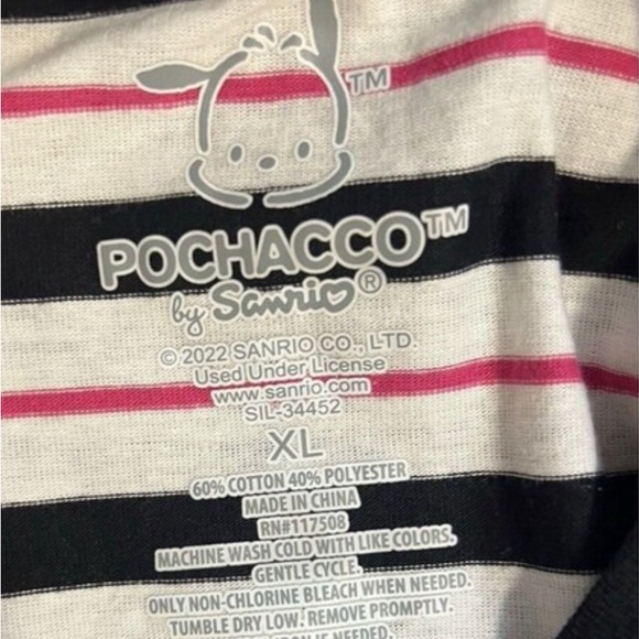 NWT Pochacco Hello Kitty XL Cropped T-Shirt - Picture 2 of 4